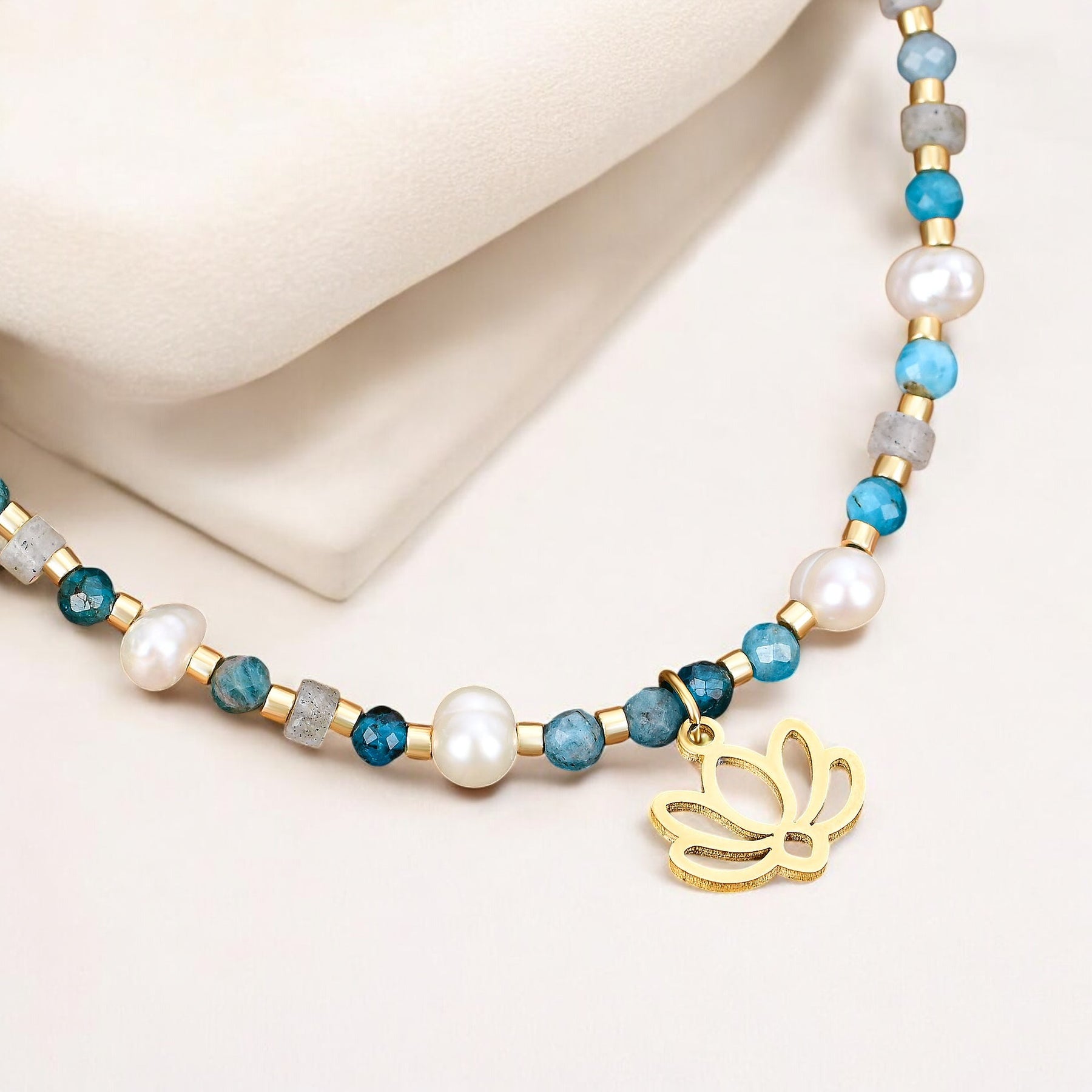 Cavigliera Tranquillo Lotus