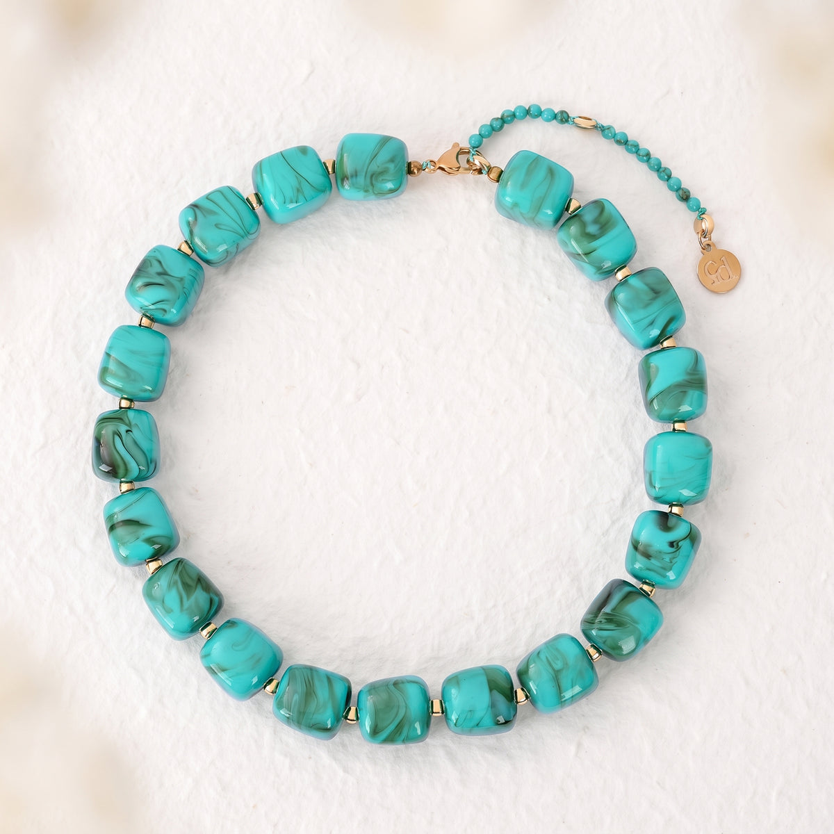 Collana con perline quadrate spesse turchese