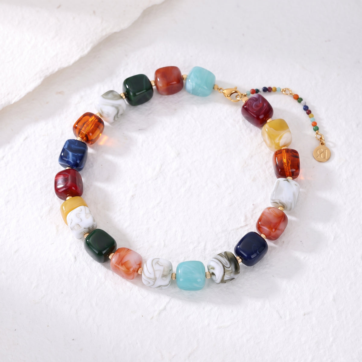 Collana con perline quadrate spesse arcobaleno