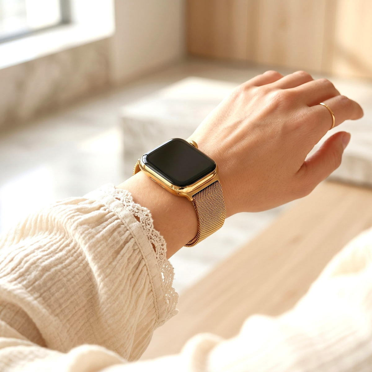 Cinturino elasticizzato di lusso in acciaio dorato per Apple Watch