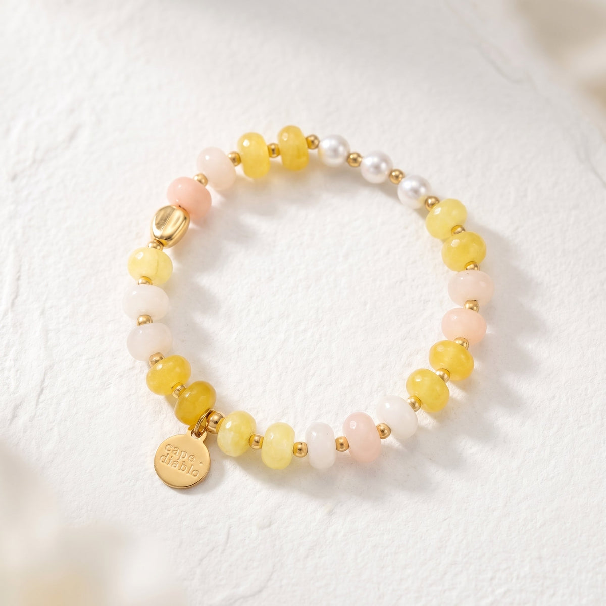 Bracciale Armonia Giada Illuminata dal Sole
