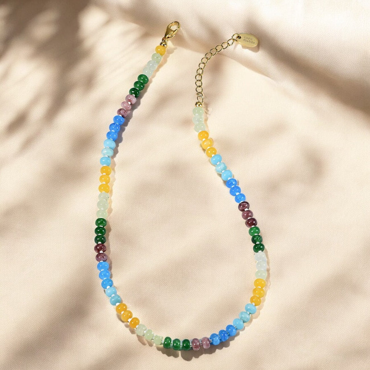 Collana in pietra del fascino dell'alba