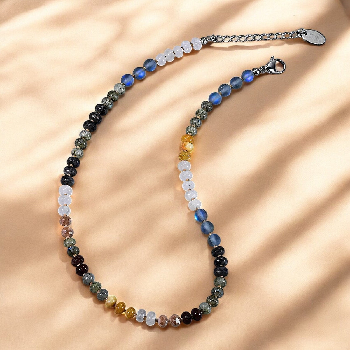 Collana in Pietra Tropicale della Terra