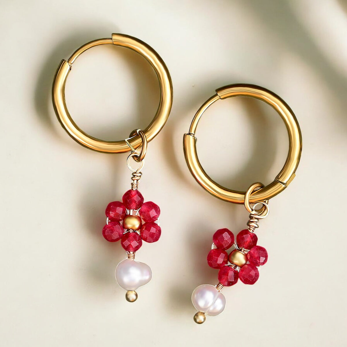Orecchini a cerchio con perle e agata Golden Grace