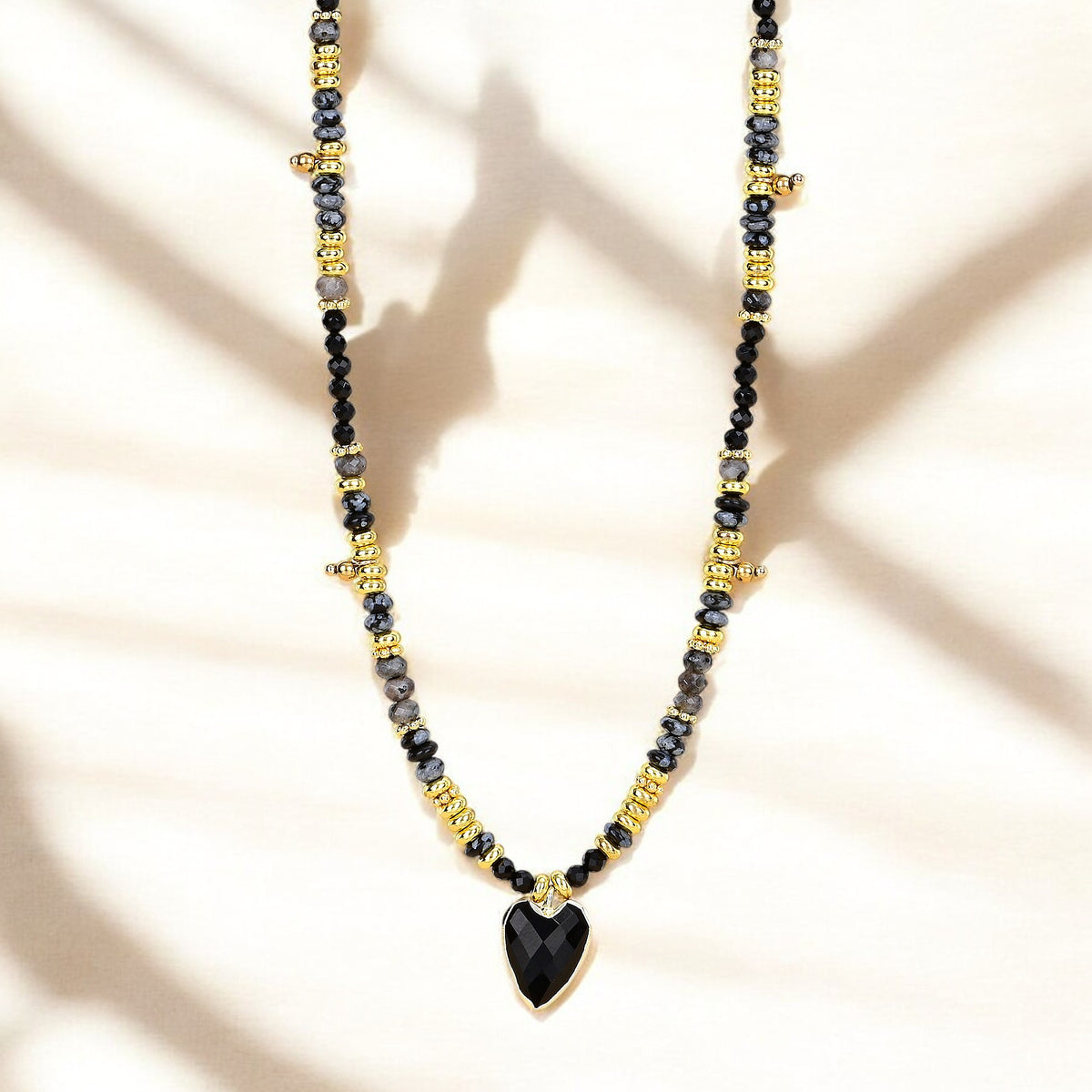 Collana di Armonia in Ematite Intensa