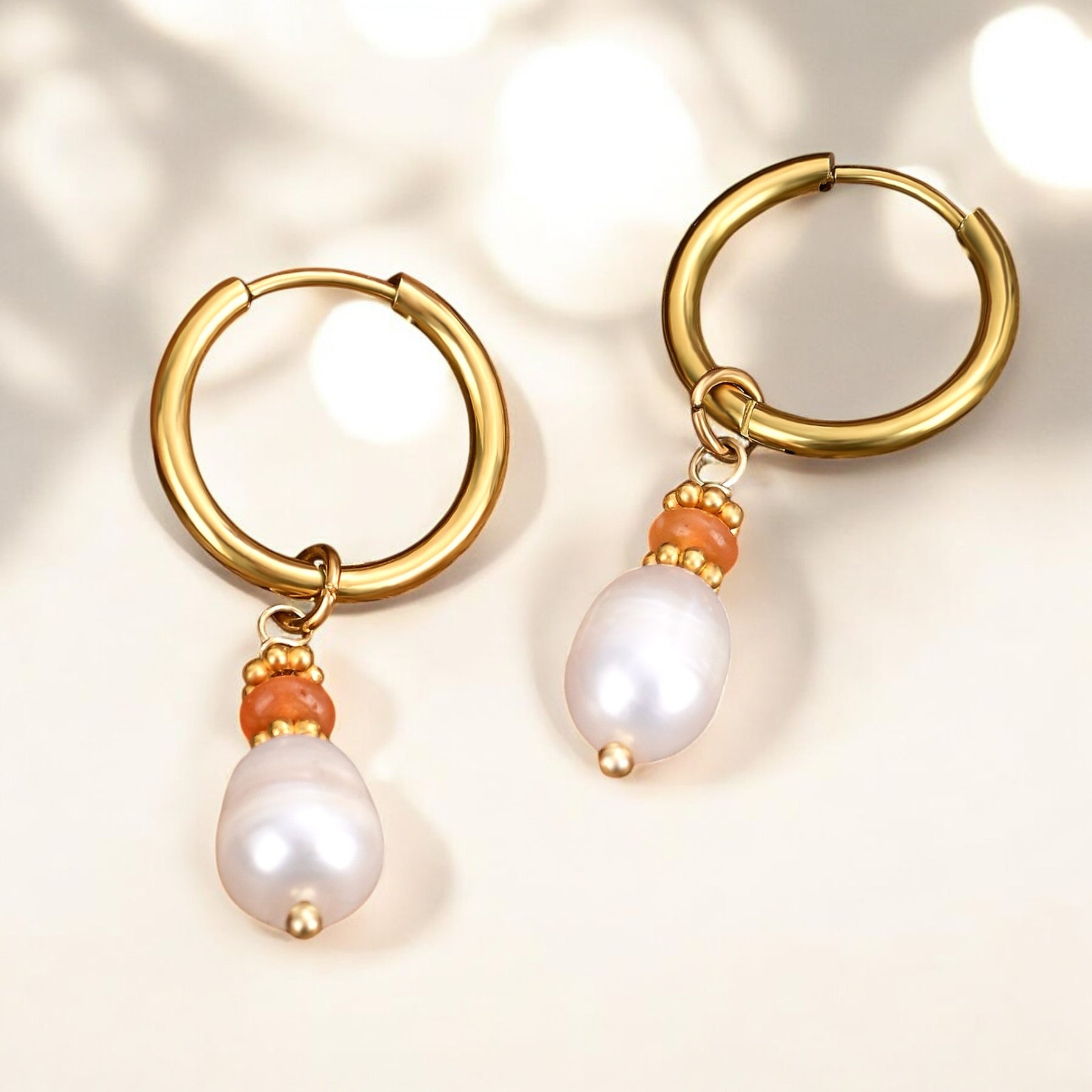 Orecchini a cerchio con perle e agata Golden Grace