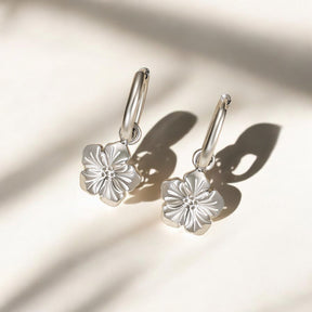 Orecchini a cerchio Bloom Charm