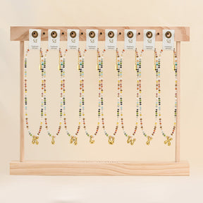 Collana con lettere a bolle multicolore