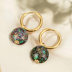 Orecchini a cerchio con sfera maculata Emerald Eclipse