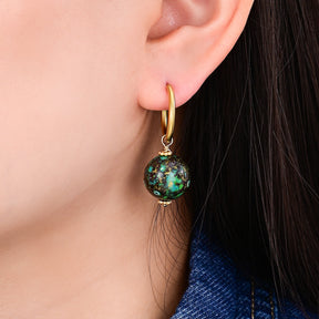 Orecchini a cerchio con sfera maculata Emerald Eclipse