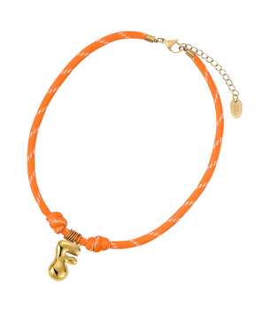 Collana con ciondolo a lettere a bolle dorate