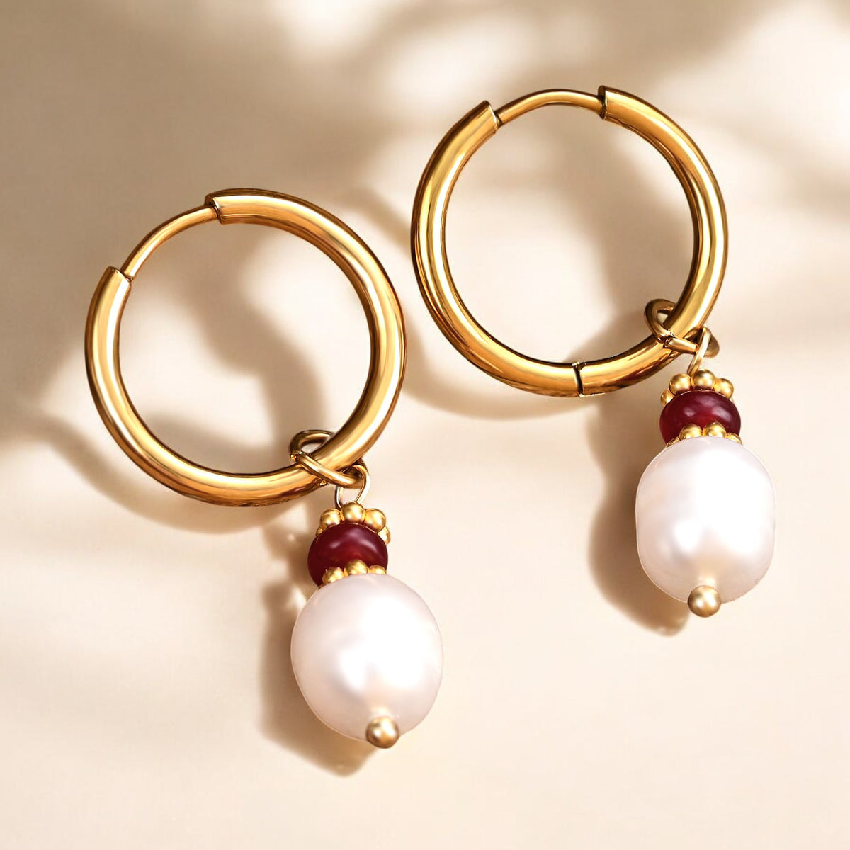 Orecchini a cerchio con perle e agata Golden Grace