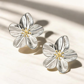 Orecchini a perno Blossom Radiance