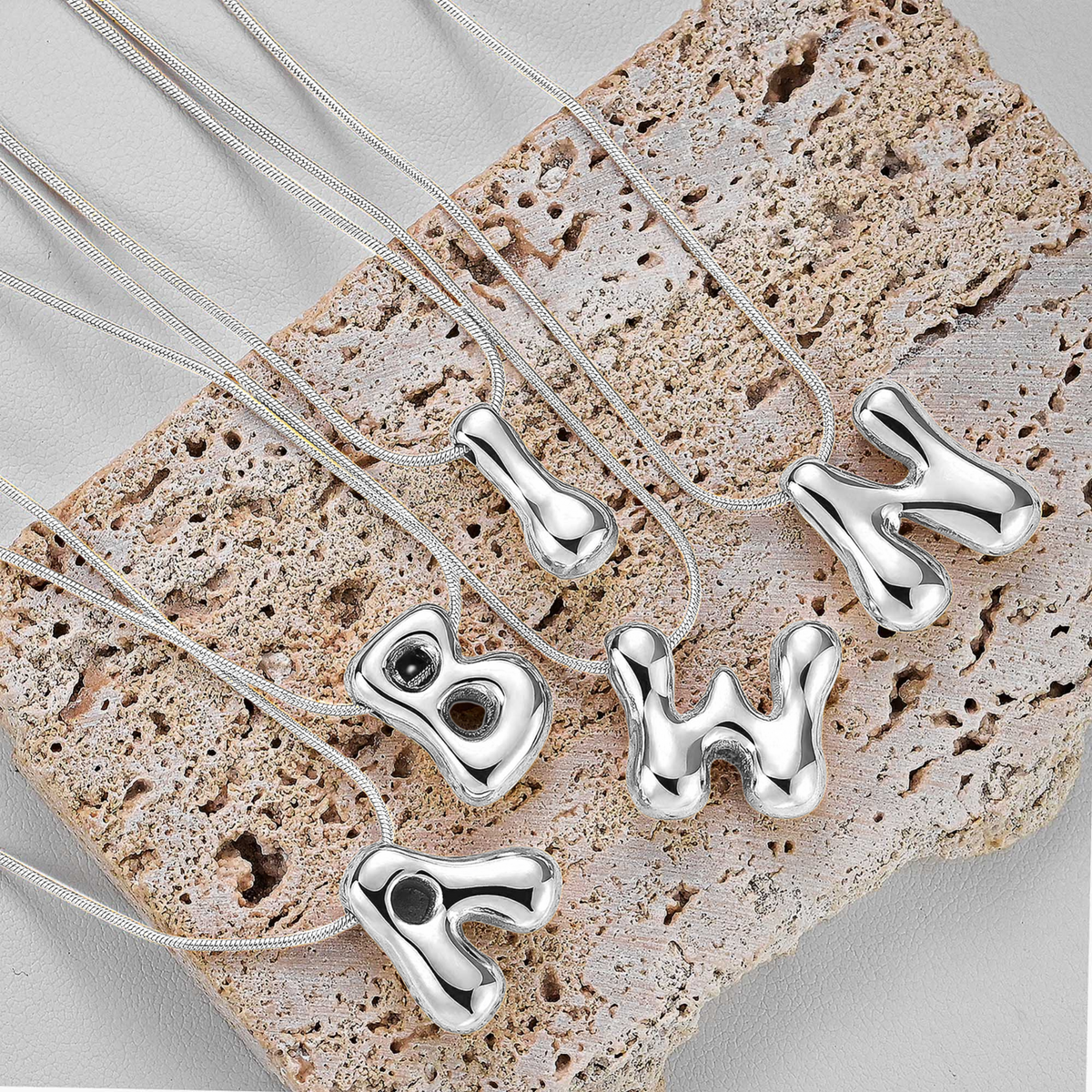Collana con Iniziale a Lettera a Bolle Argento Luminoso