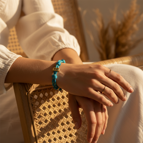 Braccialetti con iniziale annodata Bracelets